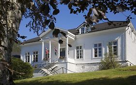 Fjordslottet Hotel