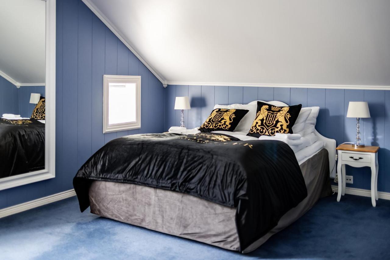 Fjordslottet Hotel Fotlandsvåg Eksteriør billede